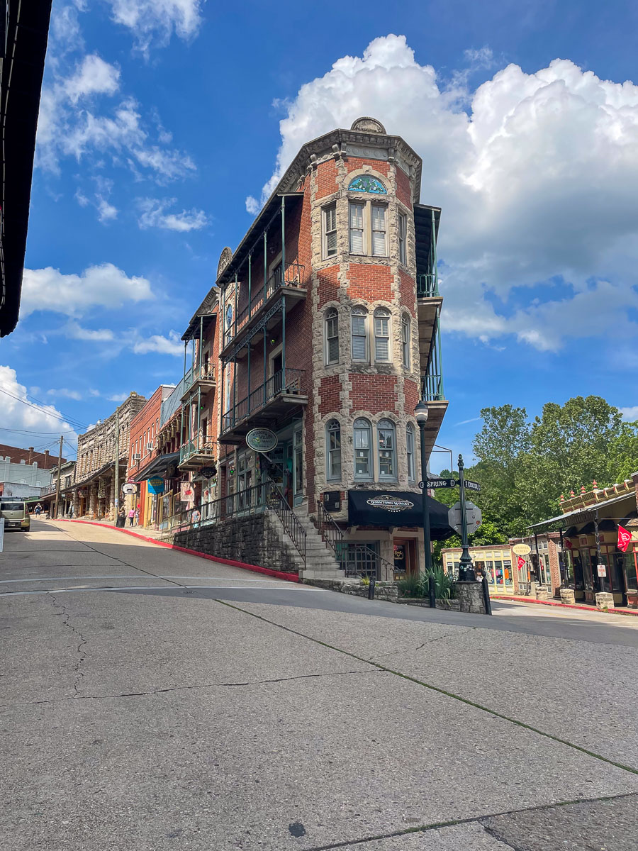 IMG_1932_2023-05-14 Eureka Springs, AR